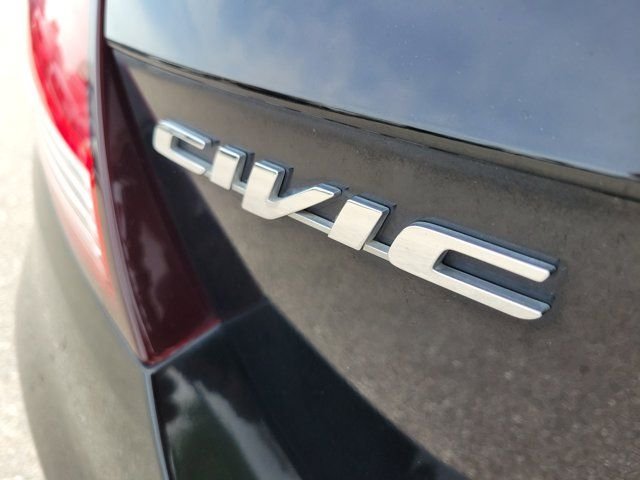Used 2014 Crystal Black Pearl Honda Si image 9