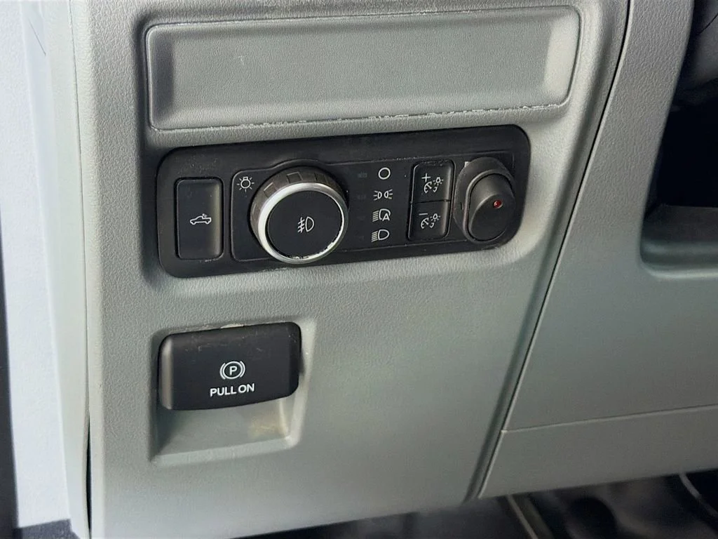 Used 2024 White Ford XLT image 11