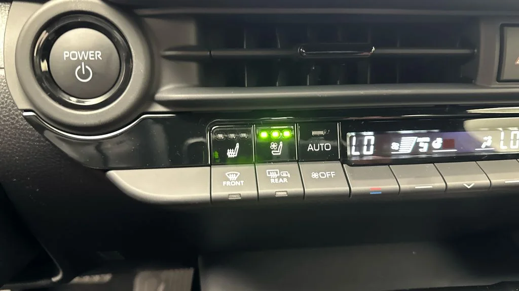 2026 Toyota Crown Limited - Photo 20