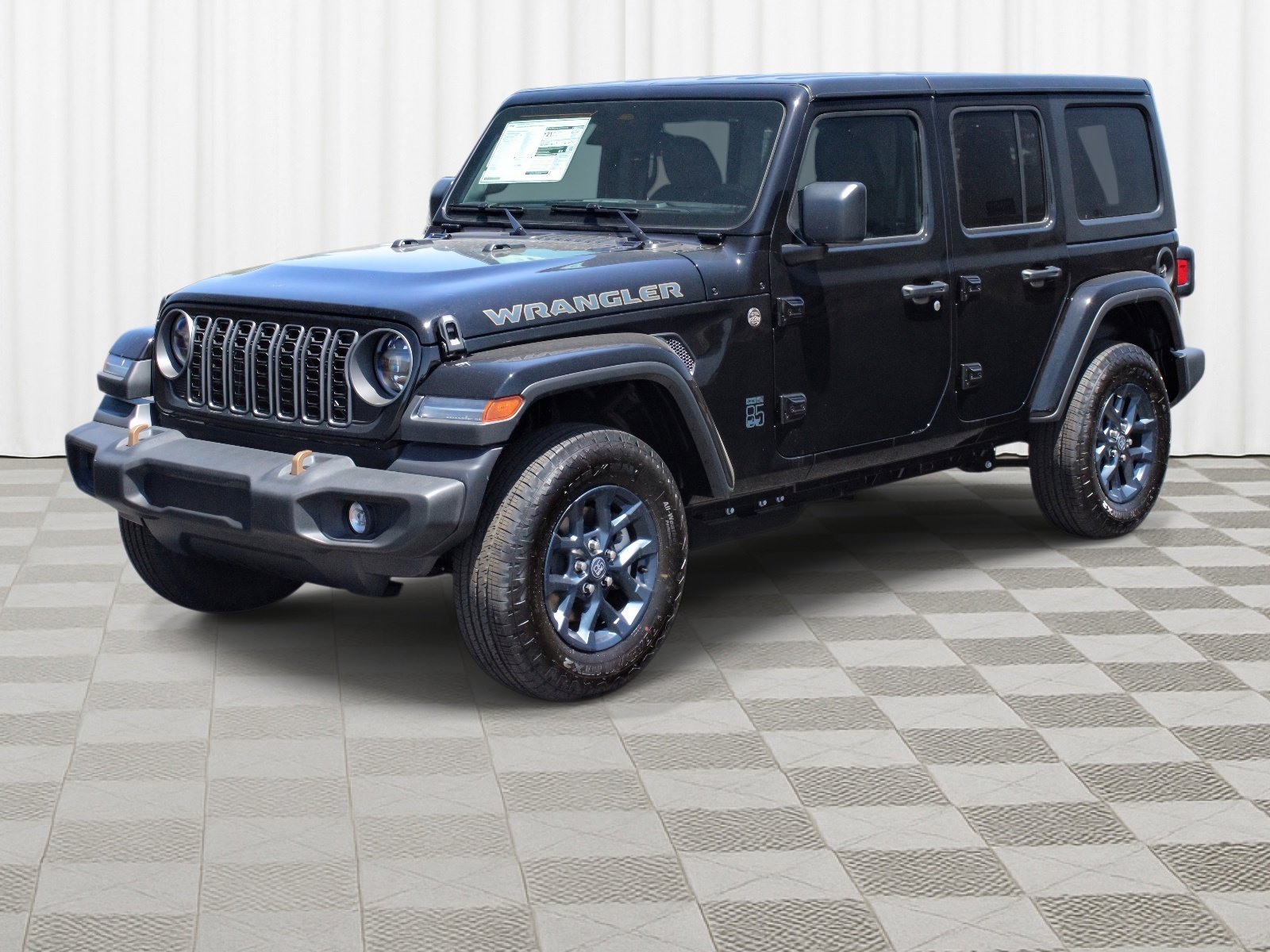 New 2026 Black Clear-Coat Exterior Paint Jeep 85th Anniversary image 36