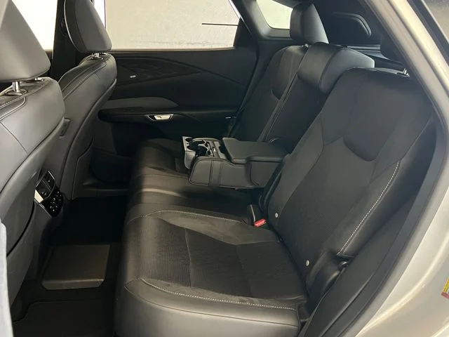Certified Used 2025 Iridium Lexus 450h+ Luxury image 39