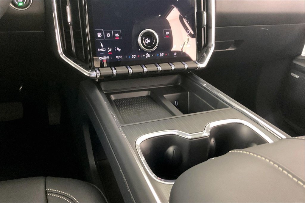 2027 GMC Acadia Elevation - Photo 7