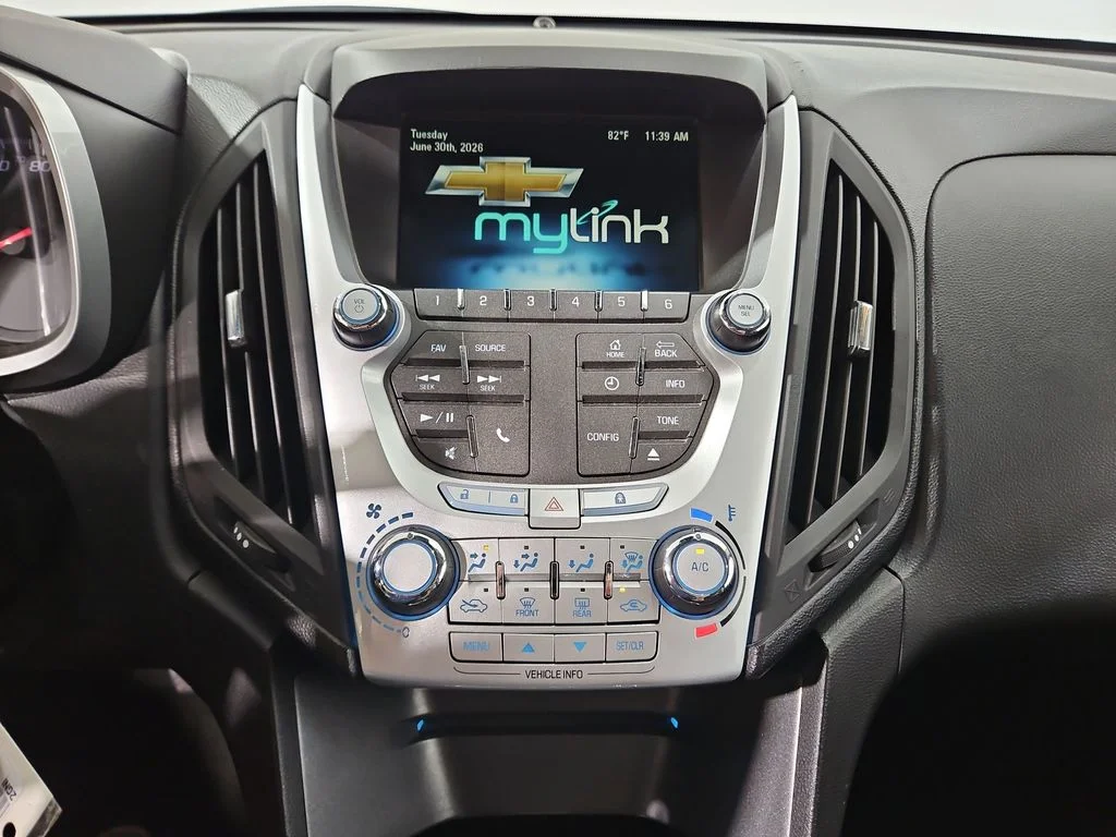 Used 2014 Blue Chevrolet LT image 19