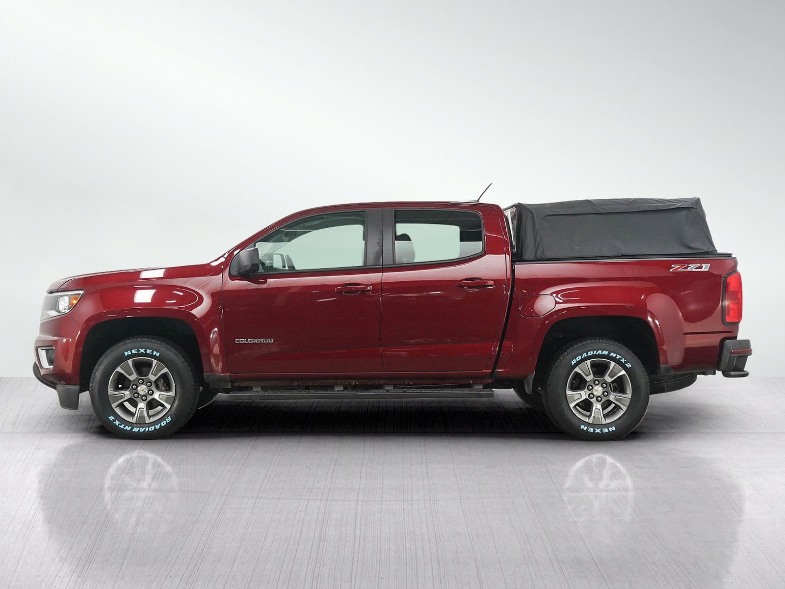 Used 2018 Chevrolet Colorado Z71 with VIN 1GCGTDEN5J1213006 for sale in Minneapolis, Minnesota
