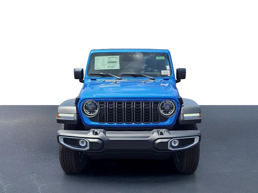 New 2026 Hydro Blue Pearl-Coat Exterior Paint Jeep Sport S image 2