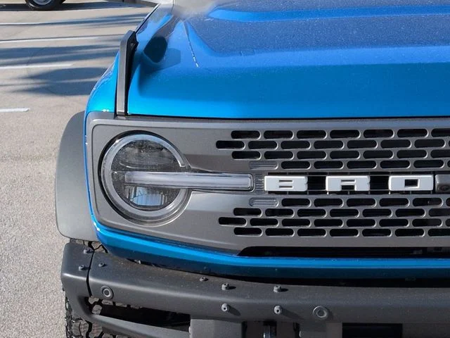 New 2026 Velocity Blue Metallic Ford Badlands® image 10