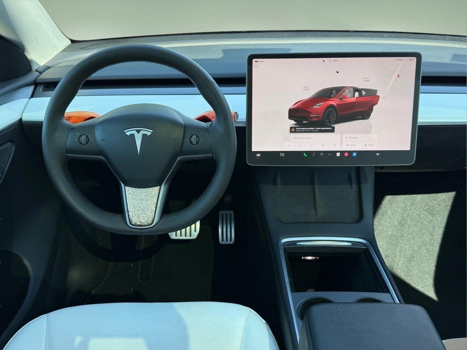 Used 2022  Tesla Performance image 13