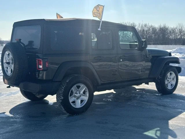 Used 2022 Black Jeep Unlimited Willys image 8