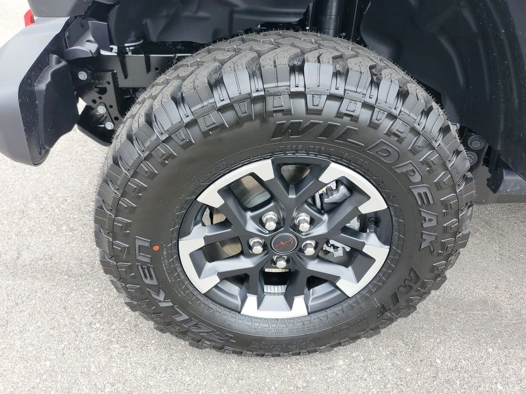 New 2026 Black Clear-Coat Exterior Paint Jeep Rubicon image 11