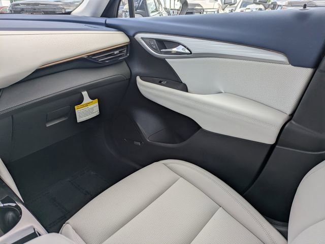 New 2026 Quartz Blue Metallic Buick Avenir image 21