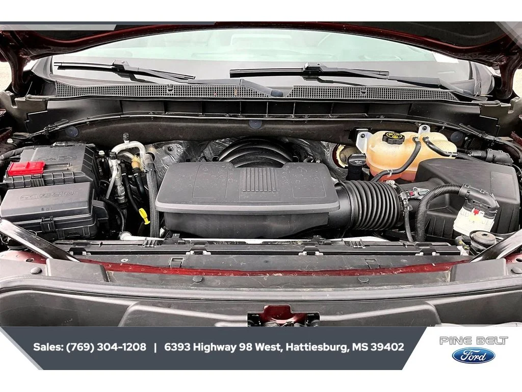 Used 2022 Auburn Metallic Chevrolet RST image 8