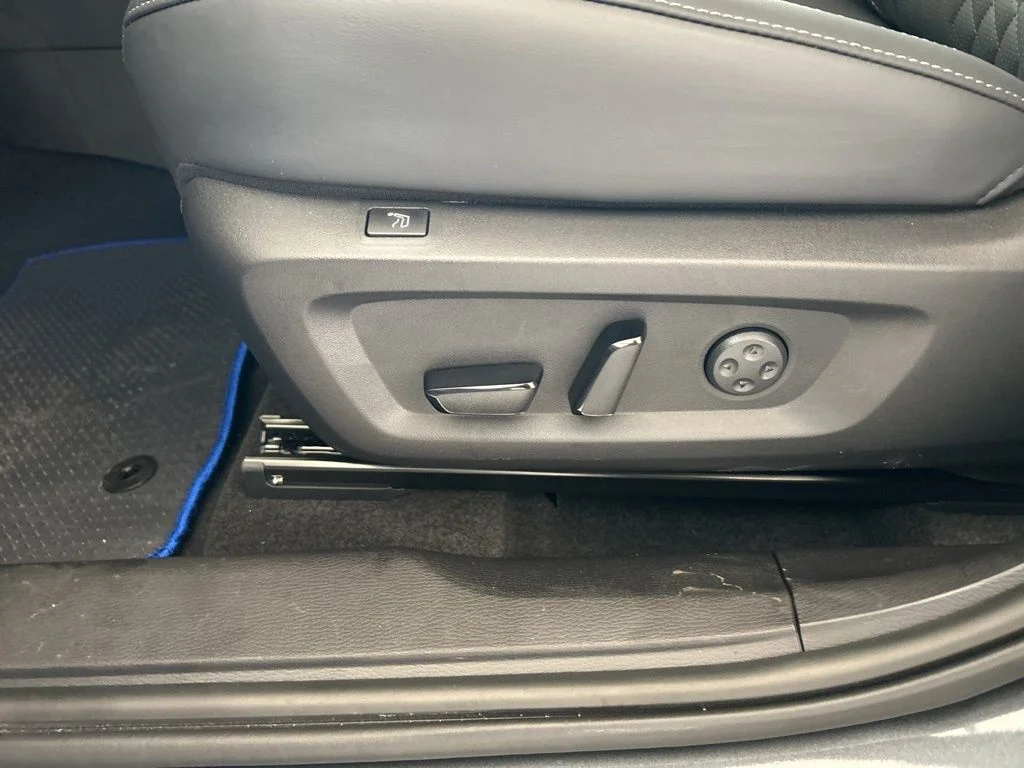 2025 Mitsubishi Outlander Plug-in Hybrid SEL Black Edition - Photo 47