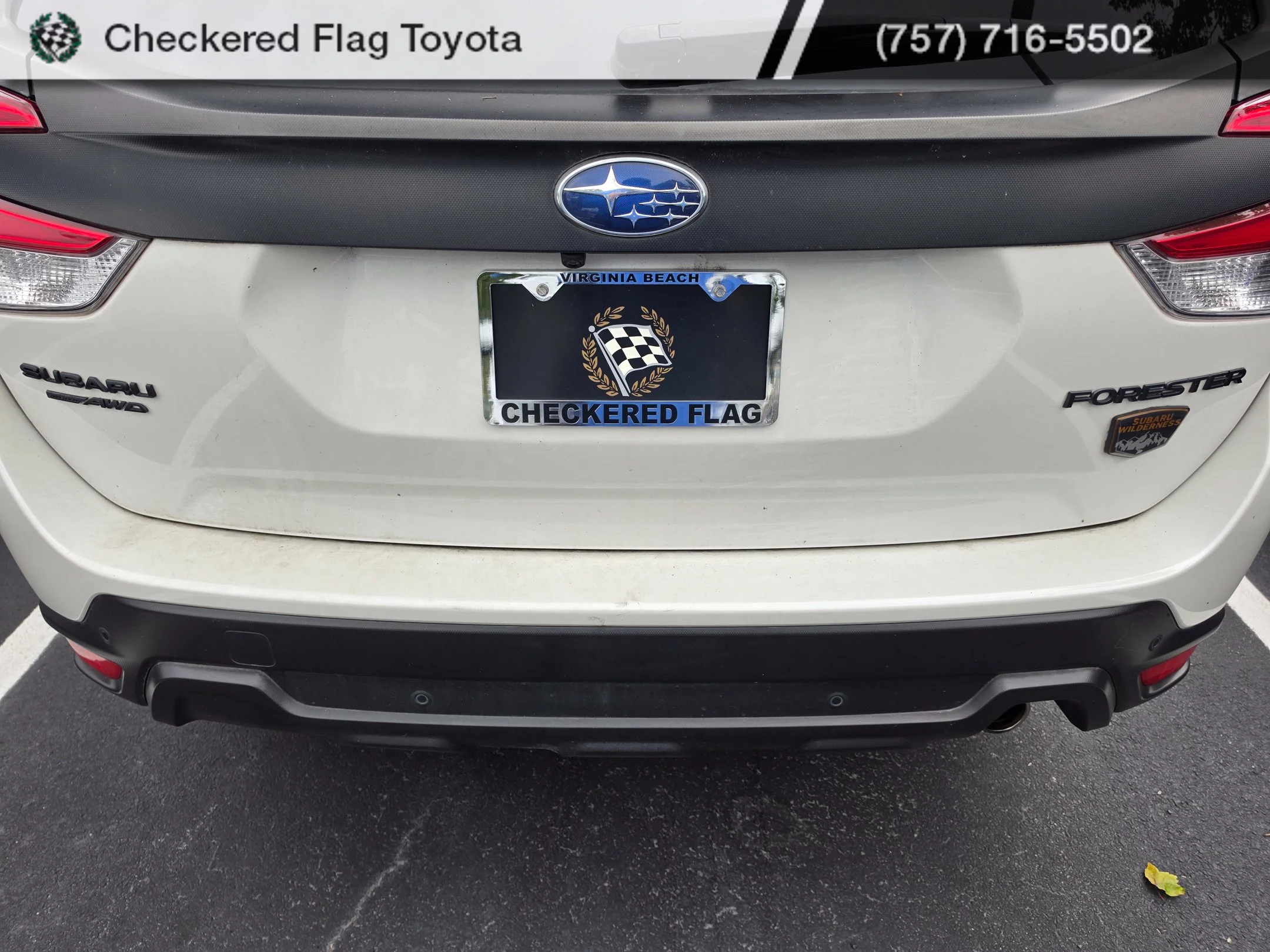 Used 2023 Crystal White Pearl Subaru Wilderness image 7