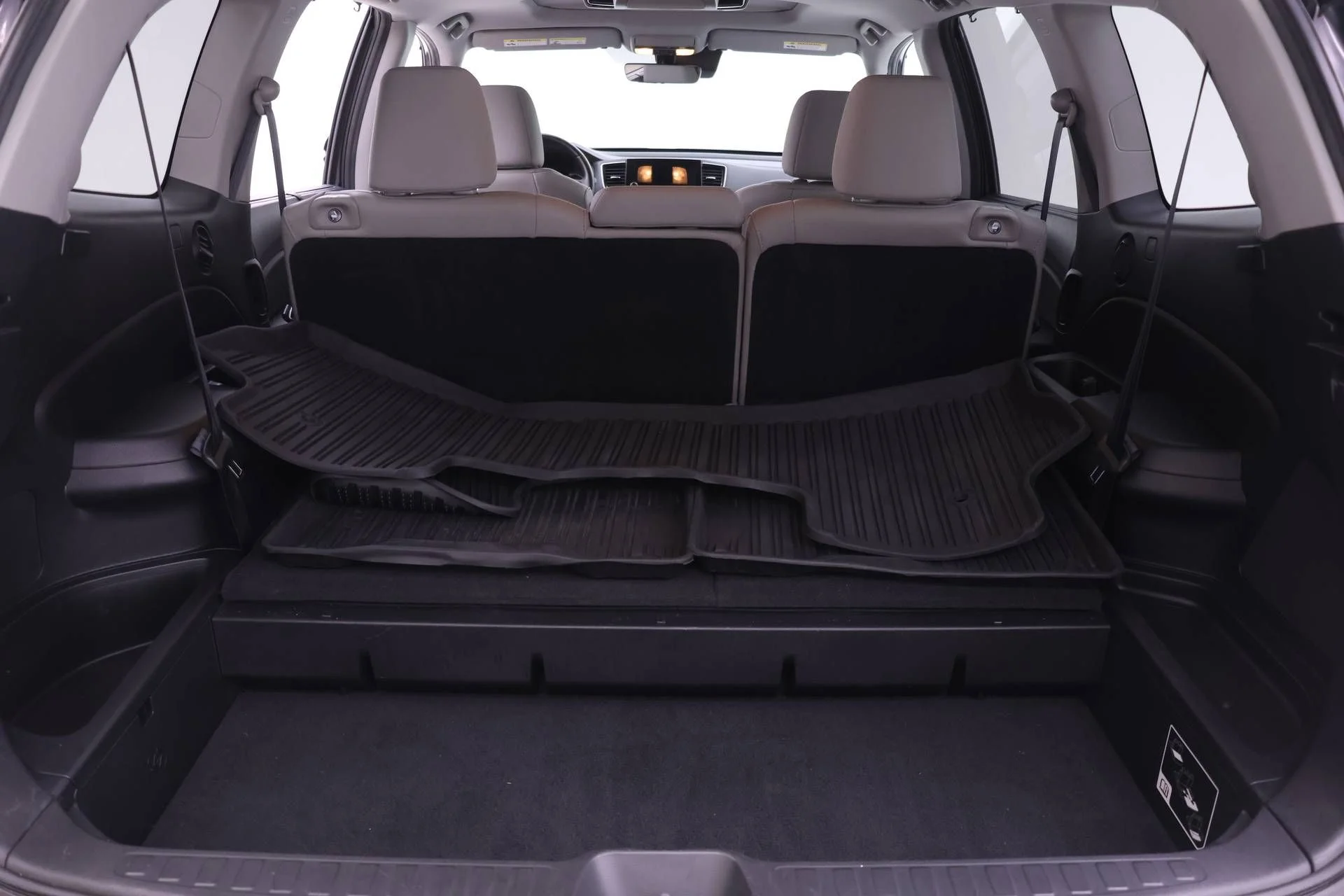 Certified Used 2021 Gray Honda Touring image 15