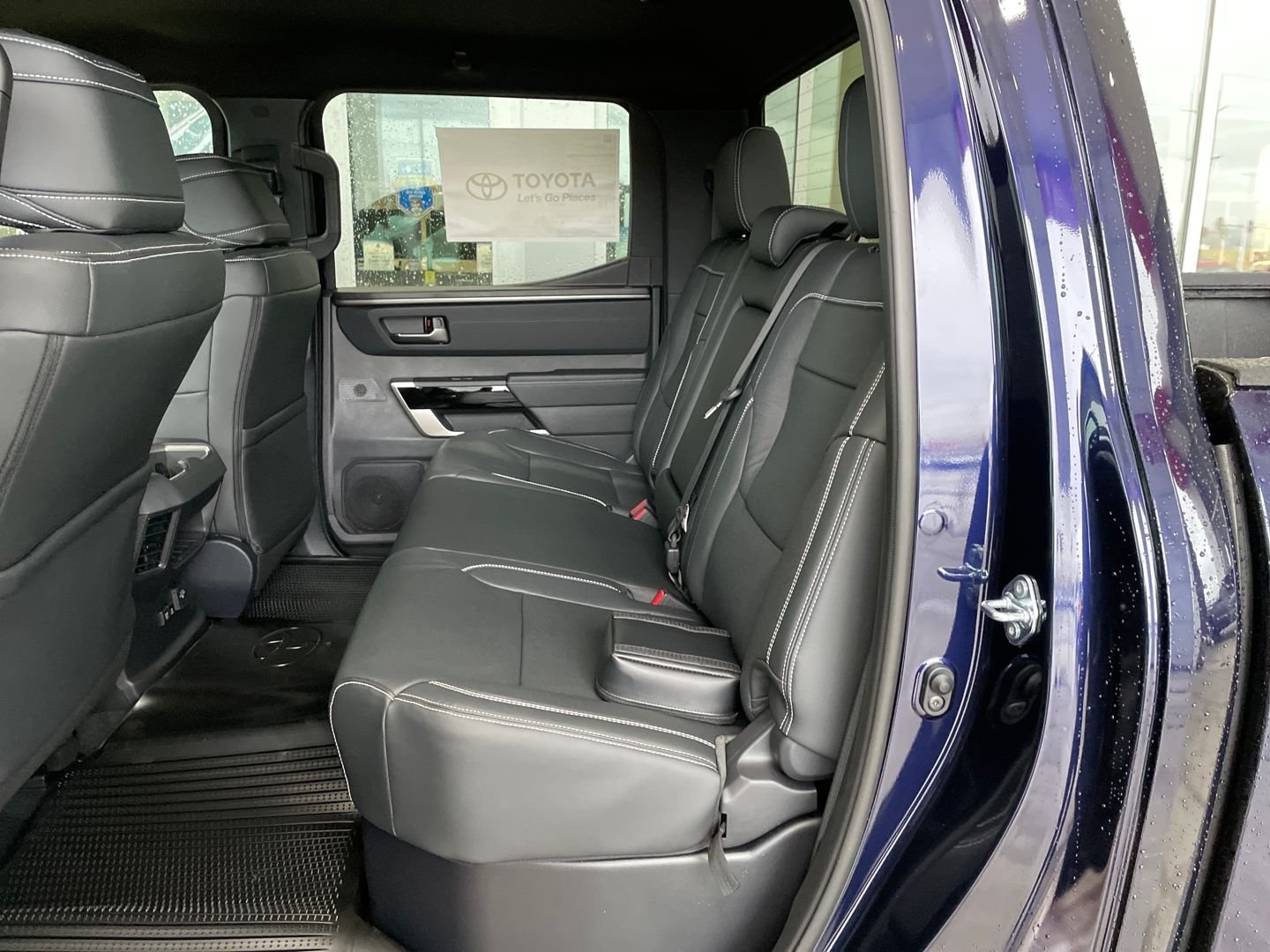 2026 Toyota Tundra Limited - Photo 11