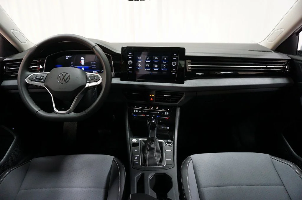 New 2026 Opal White Volkswagen 1.5T SE image 13