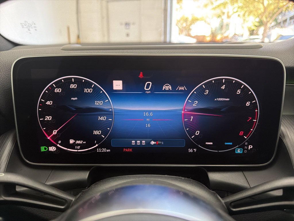 Certified Used 2026 White Mercedes-Benz GLC 300 image 32