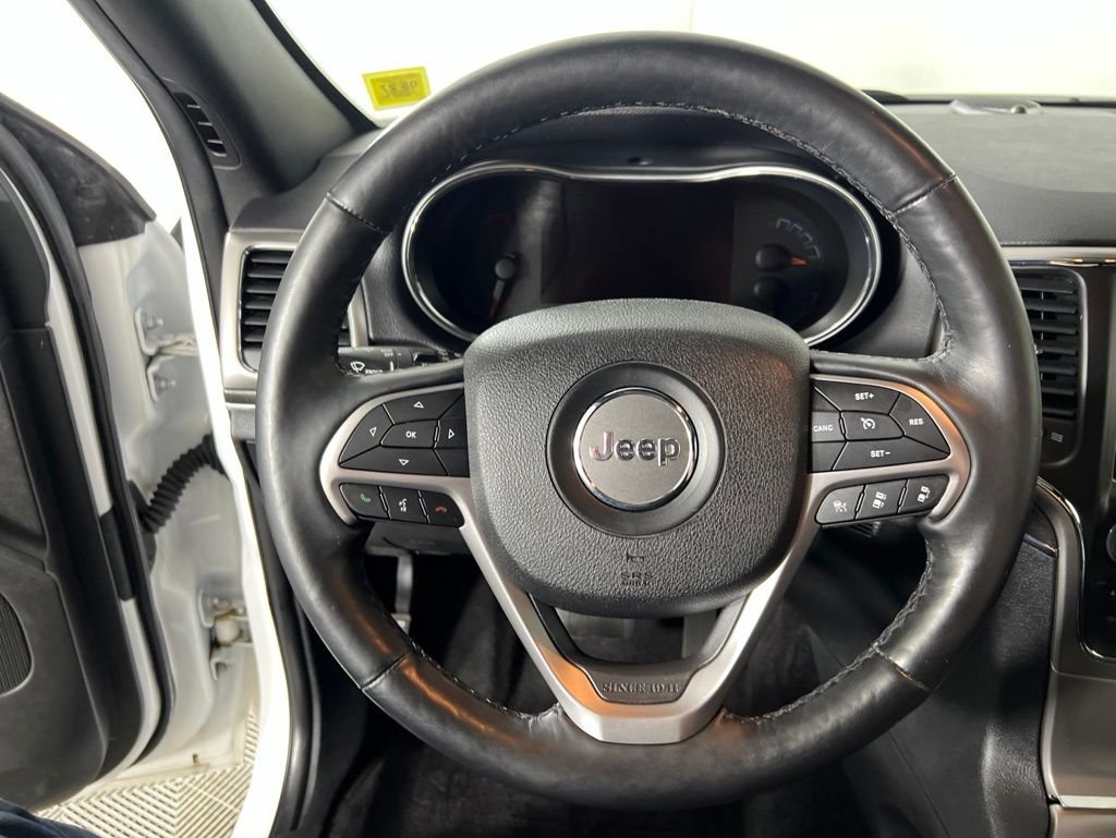 Used 2018 White Jeep Limited image 16