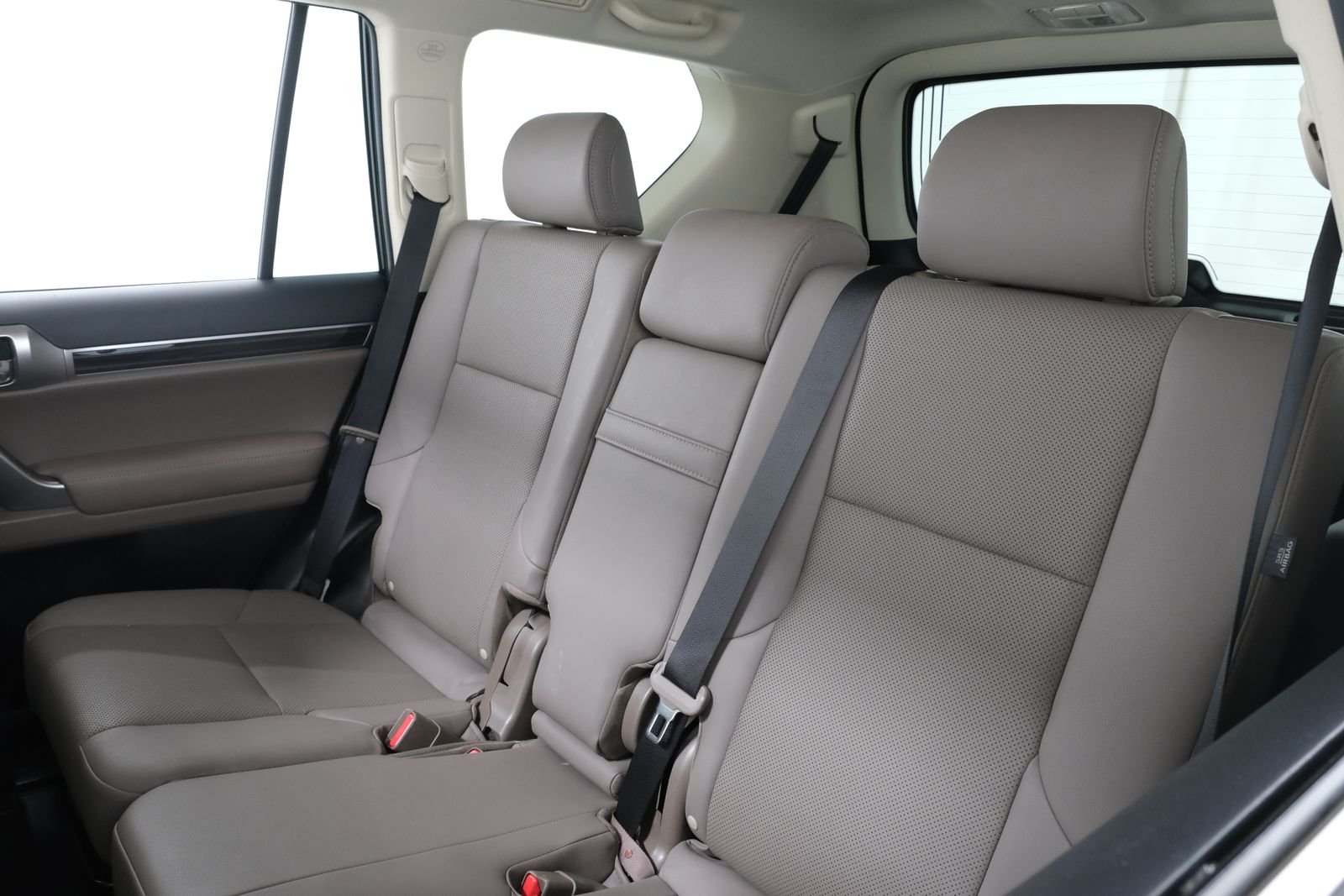 Used 2023 Caviar Lexus 460 image 33