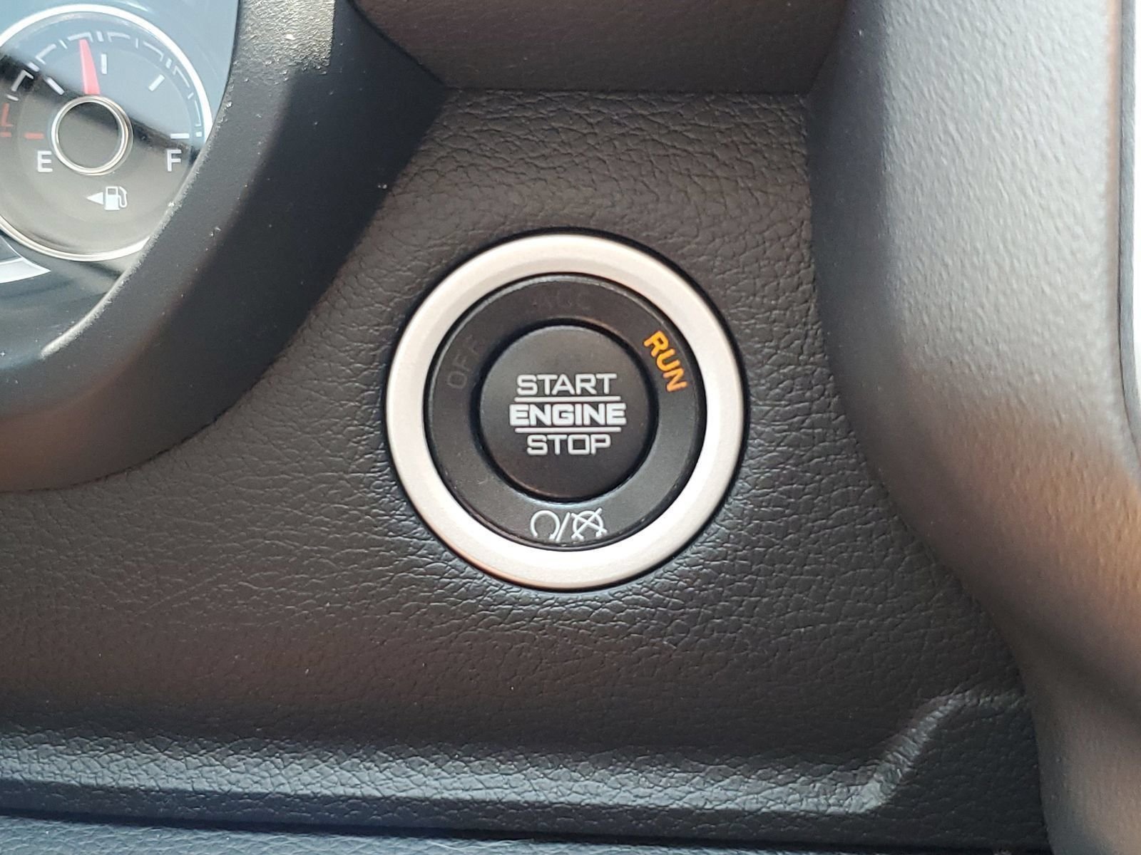 Used 2019 White Ram Big Horn image 27
