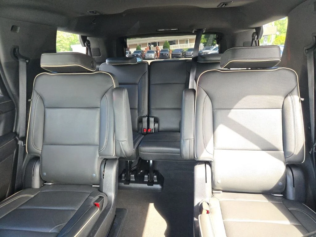 Used 2021 Gray Chevrolet Premier image 6