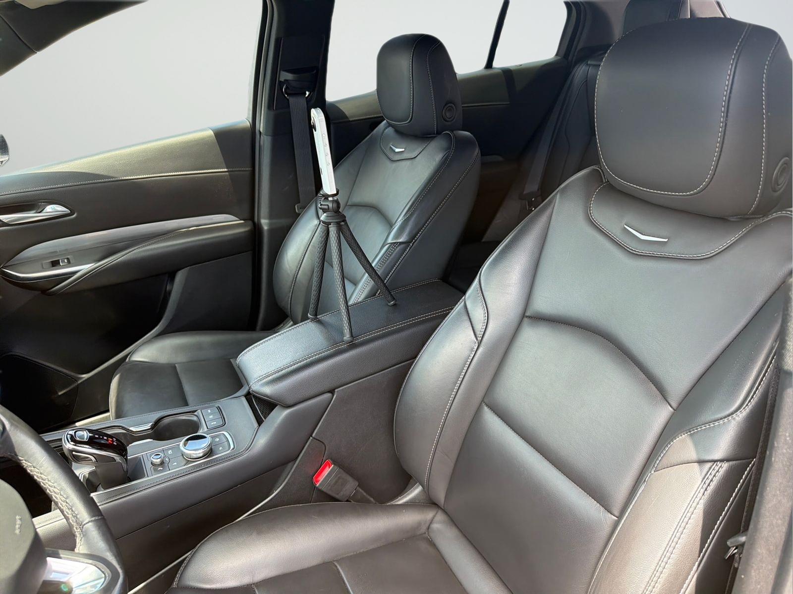 Used 2024 Black Cadillac Premium Luxury image 31