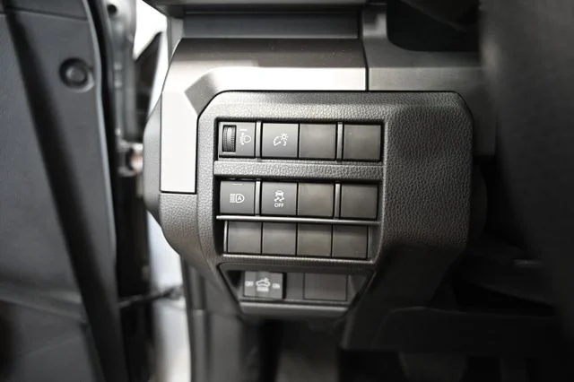 2026 Toyota Tacoma SR5 - Photo 26
