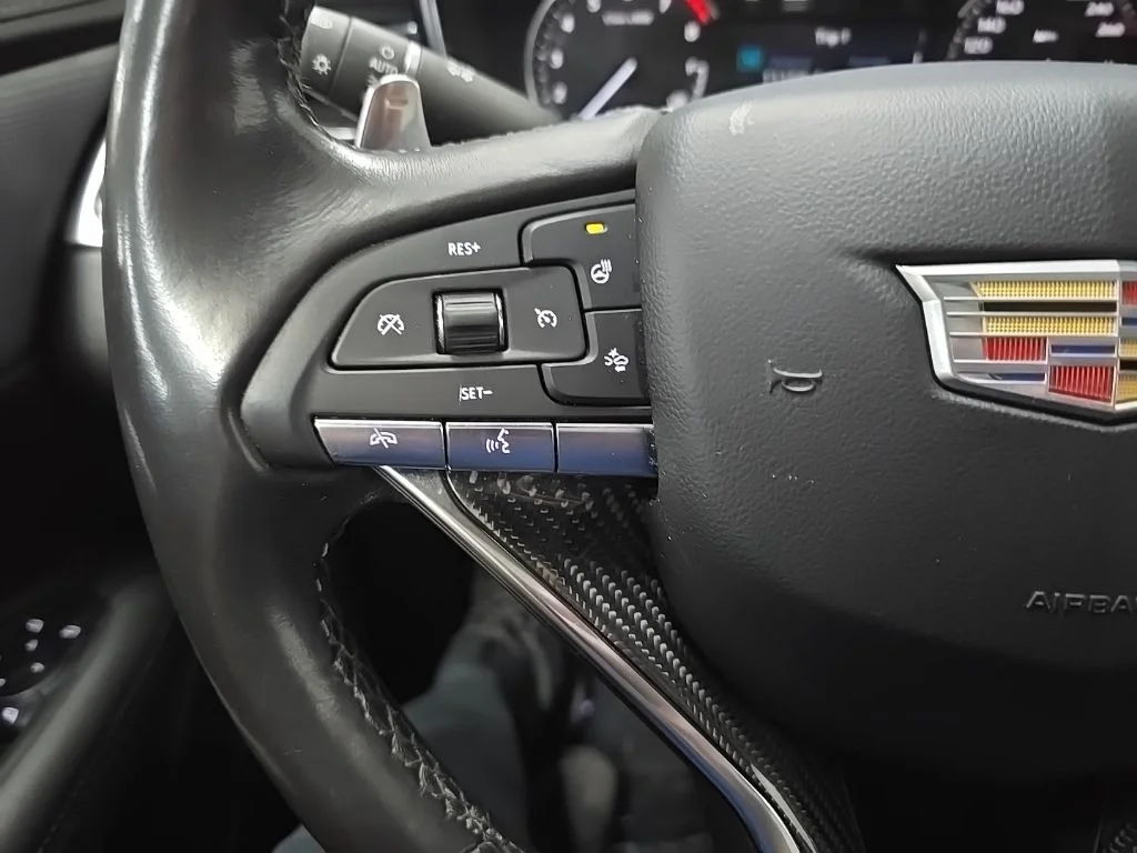 Used 2021 White Cadillac Sport image 23