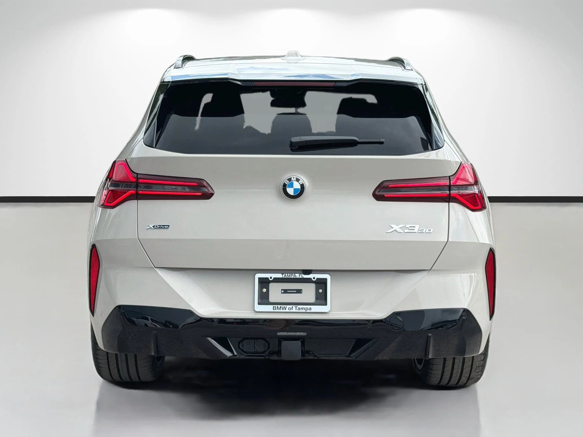 New 2026 Dune Grey Metallic BMW 30 xDrive image 4