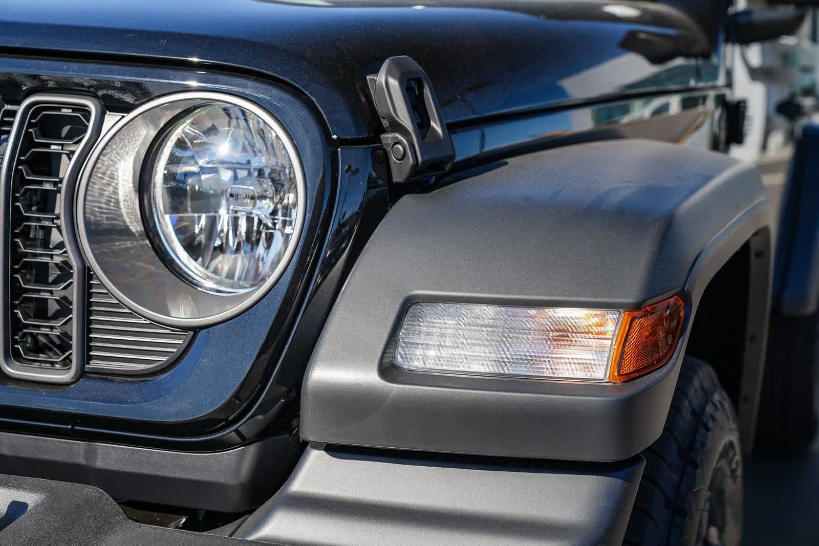 New 2026 Black Clear-Coat Exterior Paint Jeep Sport image 8