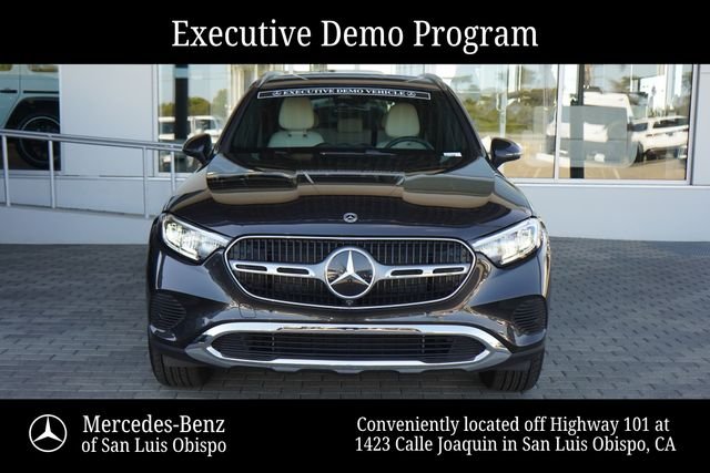 Used 2026  Mercedes-Benz GLC 300 image 3
