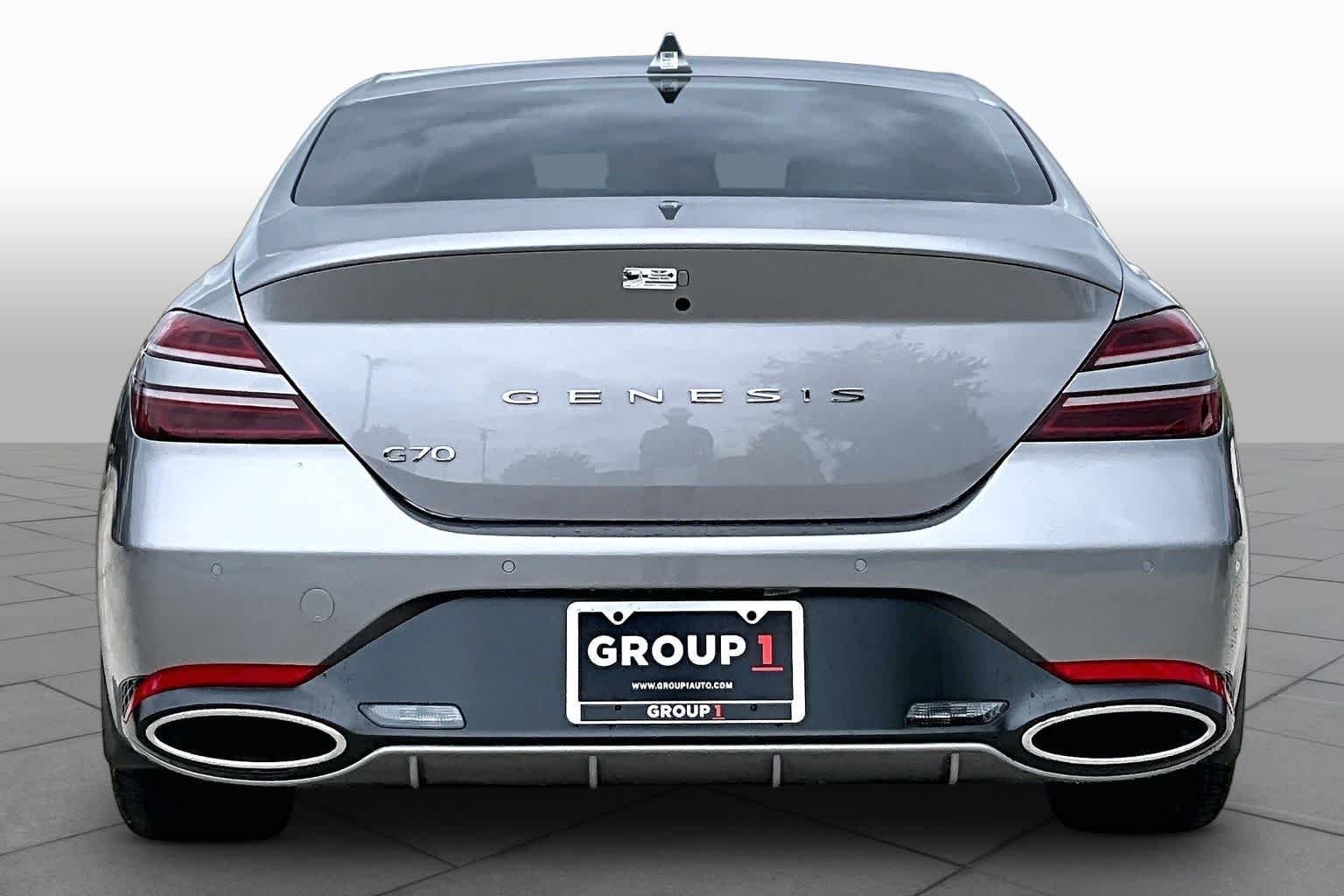 Certified Used 2026 Savile Silver Genesis 2.5T Prestige image 10