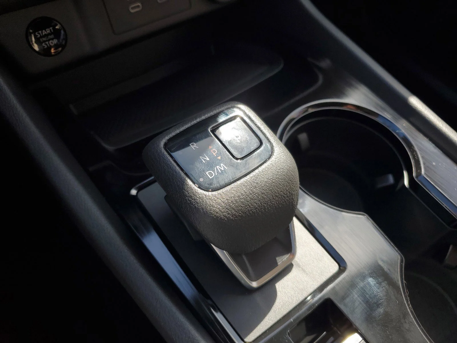 2025 Nissan Rogue SV - Photo 22