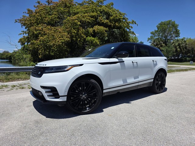 2026 Land Rover Range Rover Velar P250 Dynamic SE