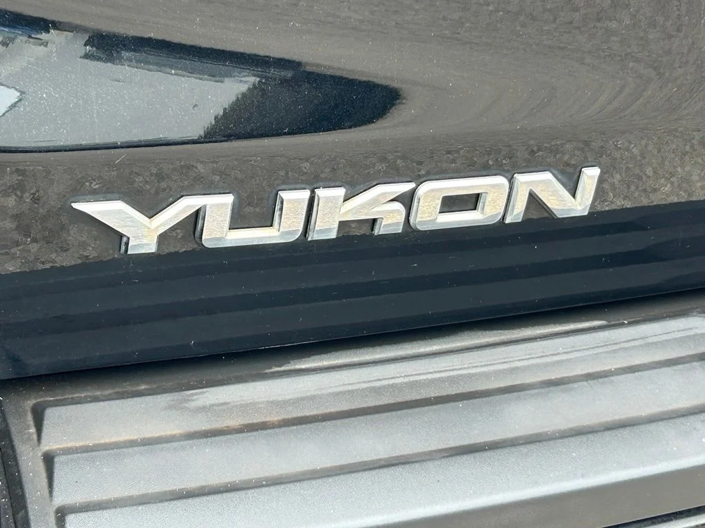 Certified Used 2020 Onyx Black GMC SLT image 24
