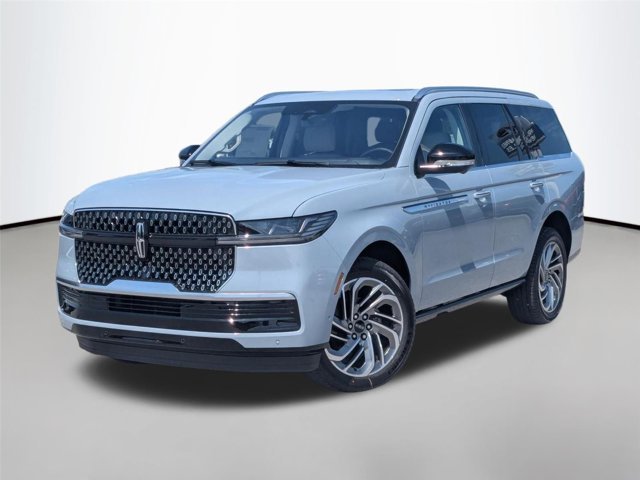 2025 Lincoln Navigator Reserve 4WD's photo