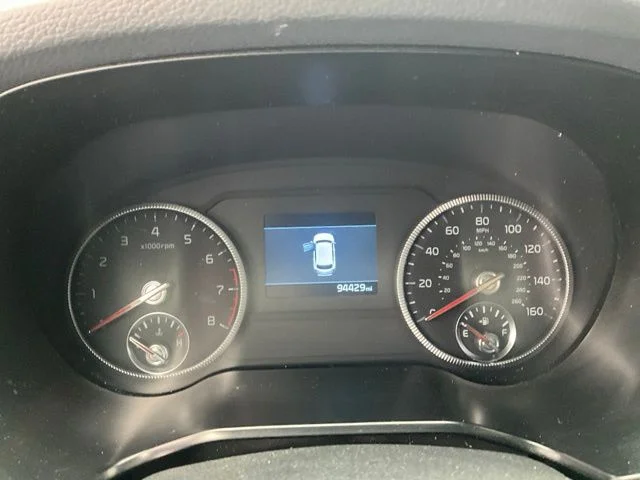 Used 2022 Black Kia LX image 11
