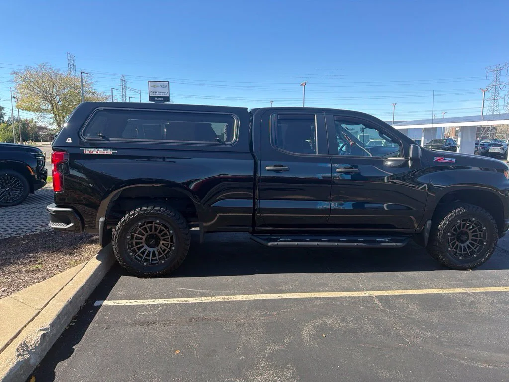 Used 2020 Black Chevrolet Custom Trail Boss image 7