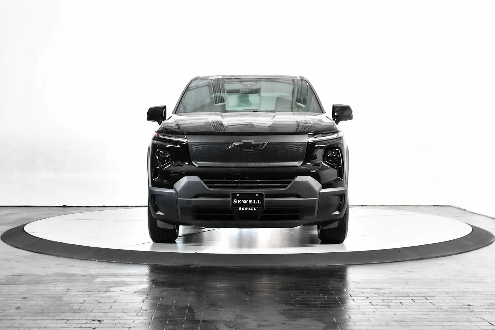 Used 2024 Black Chevrolet Work Truck image 9