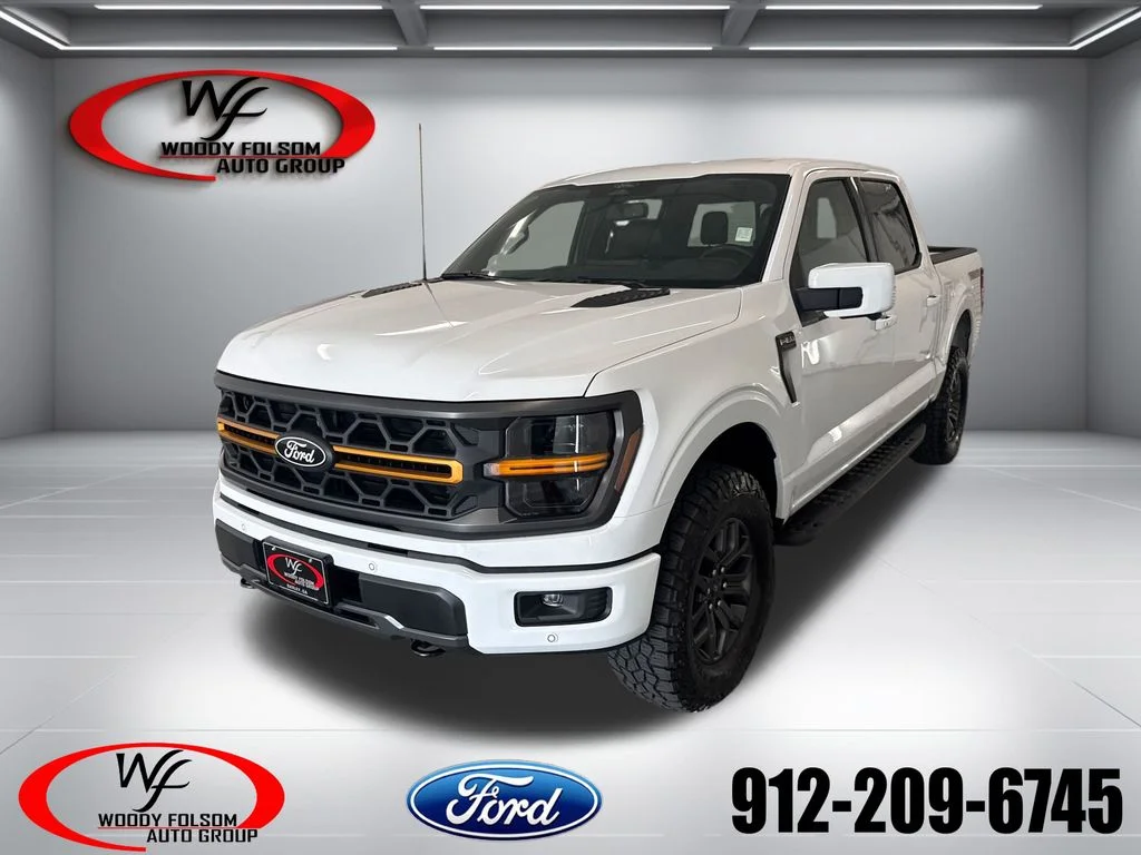 New 2026 White Ford Tremor image 1