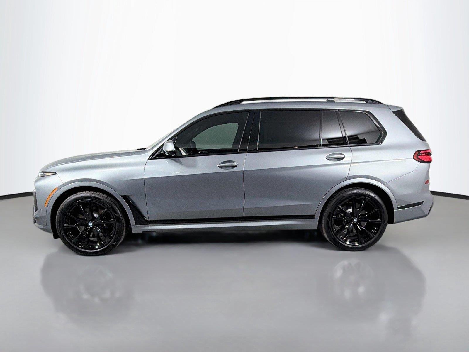 New 2027 Skyscraper Grey Metallic BMW xDrive40i image 8