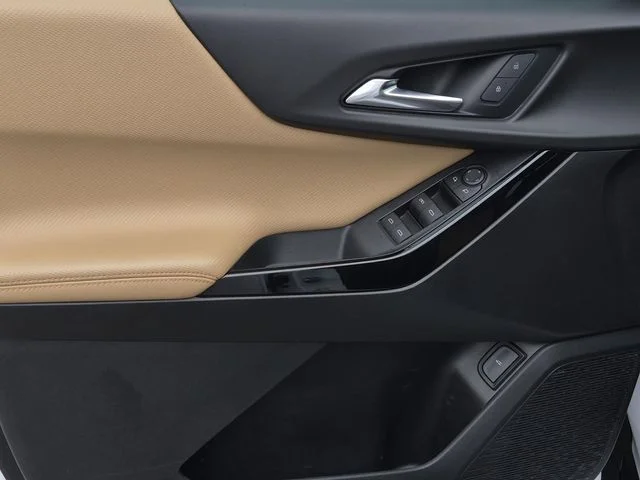 2025 Chevrolet Equinox ACTIV - Photo 15