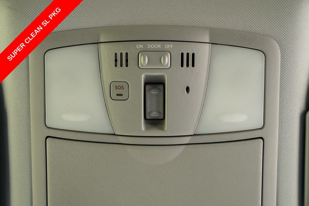 Used 2018 Gun Metallic Nissan SL image 33