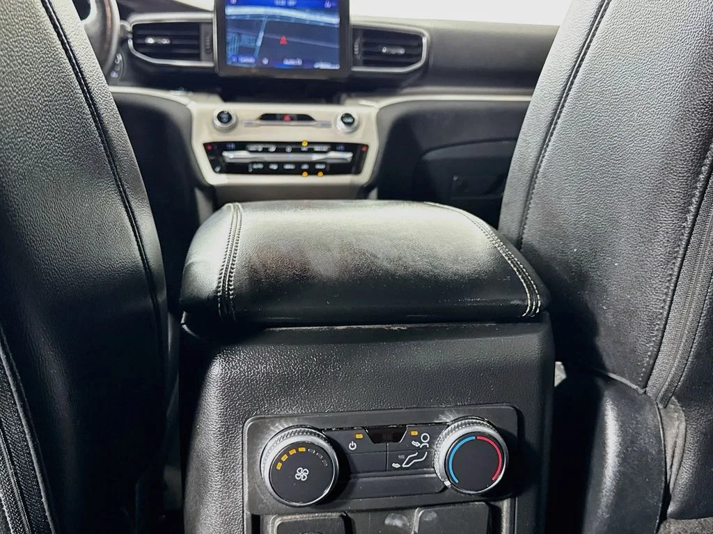 Used 2021 White Metallic Ford XLT image 32