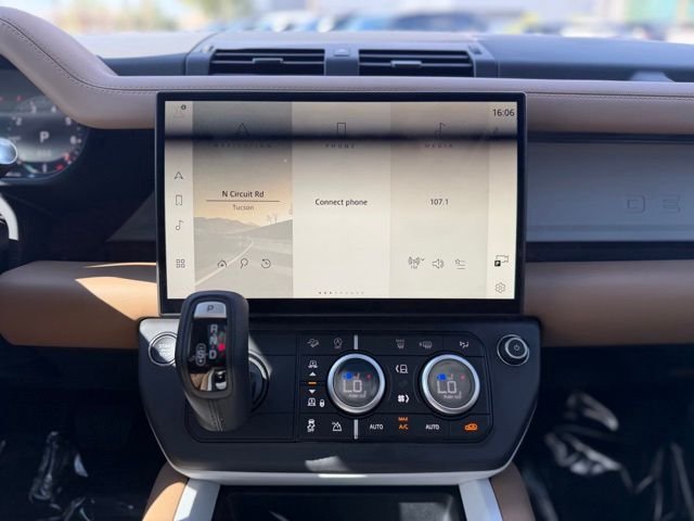 New 2026 Gray Land Rover S image 7