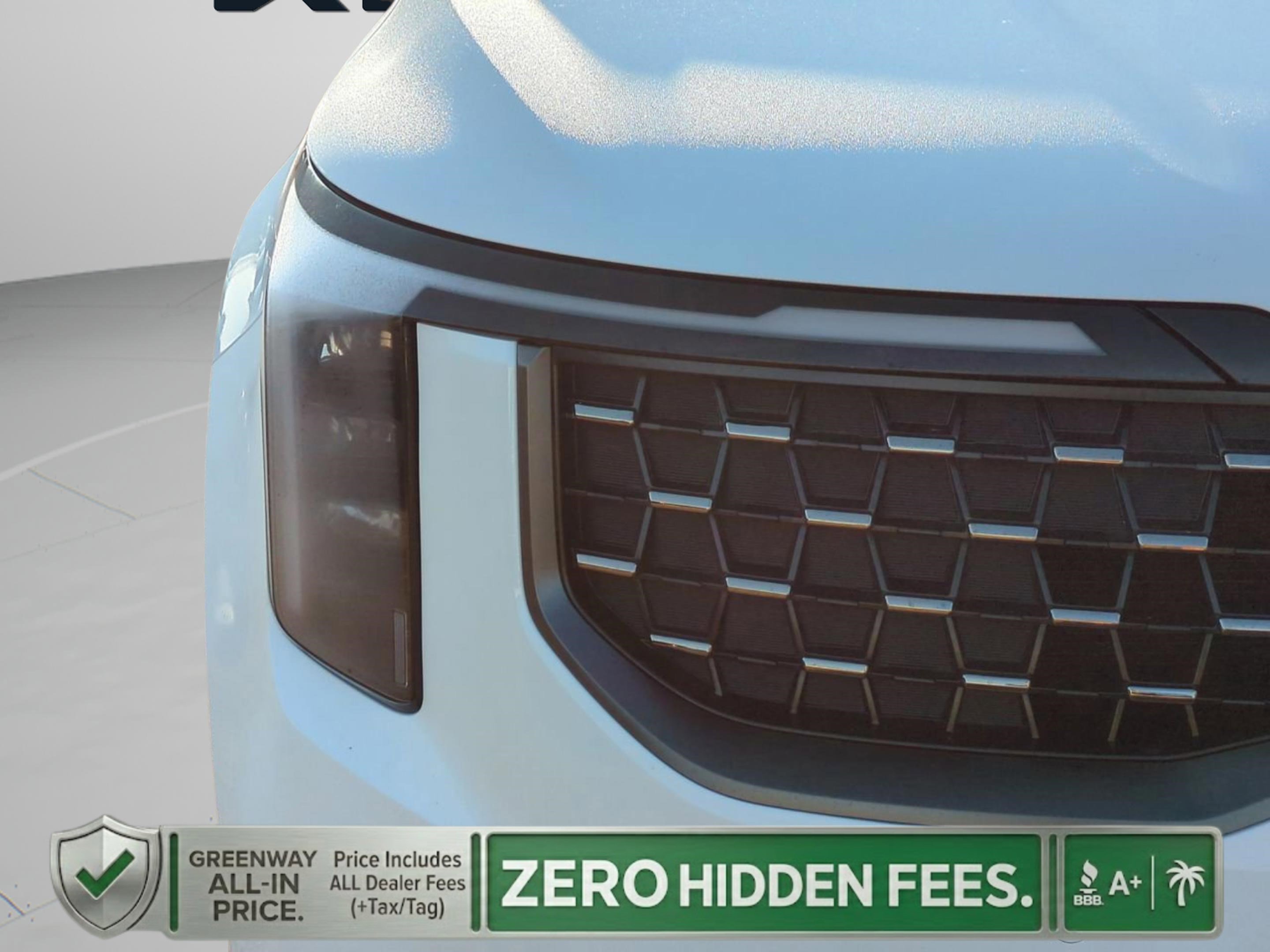 New 2026 Snow White Pearl Kia SX image 10