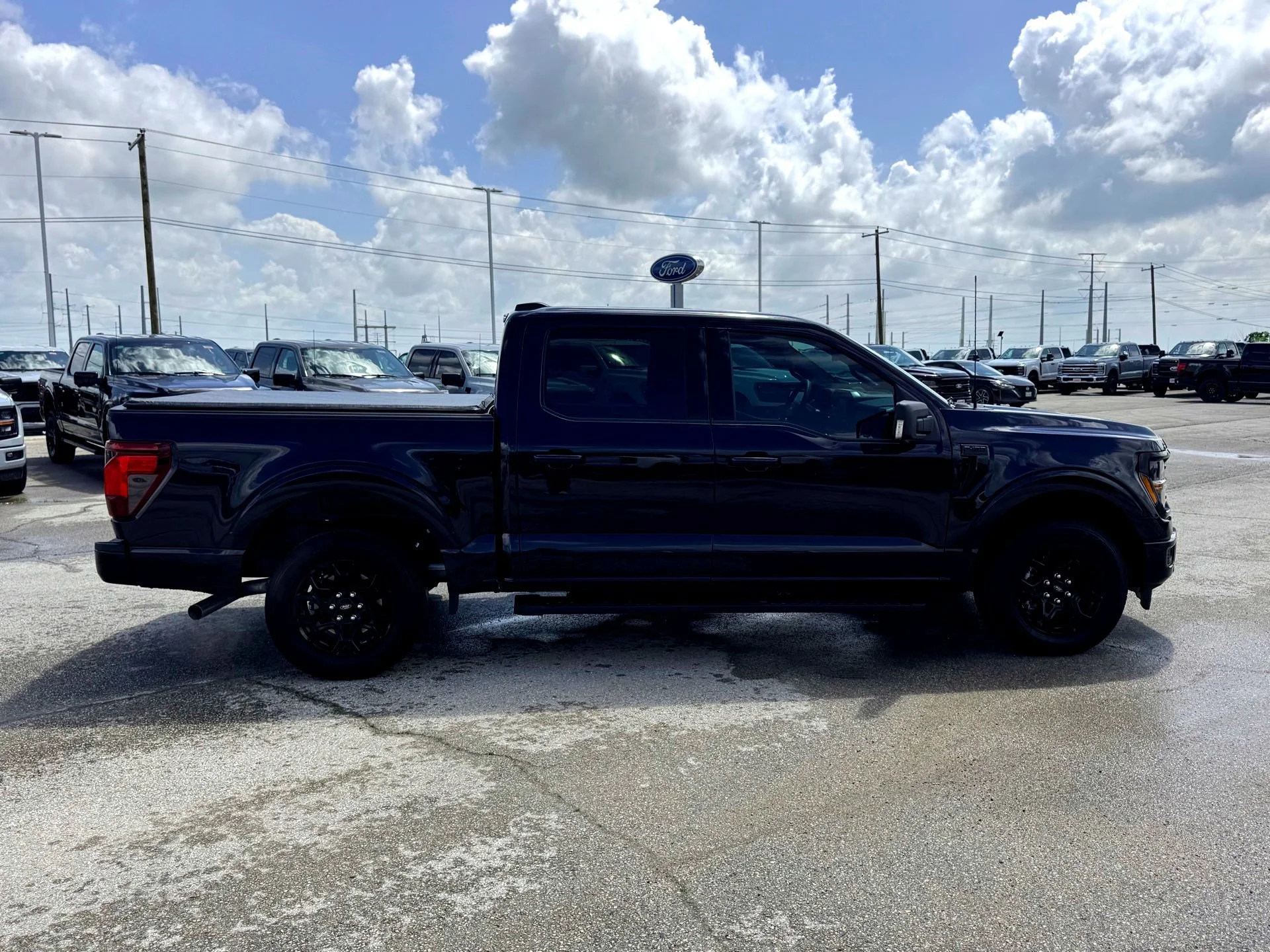 Used 2025  Ford XLT image 5