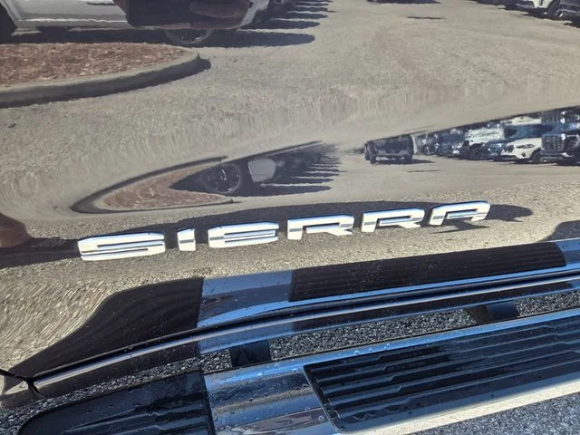 Used 2024 Silver GMC SLT Premium Plus image 4