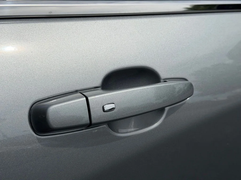 Used 2024 Gray Chevrolet LT image 22