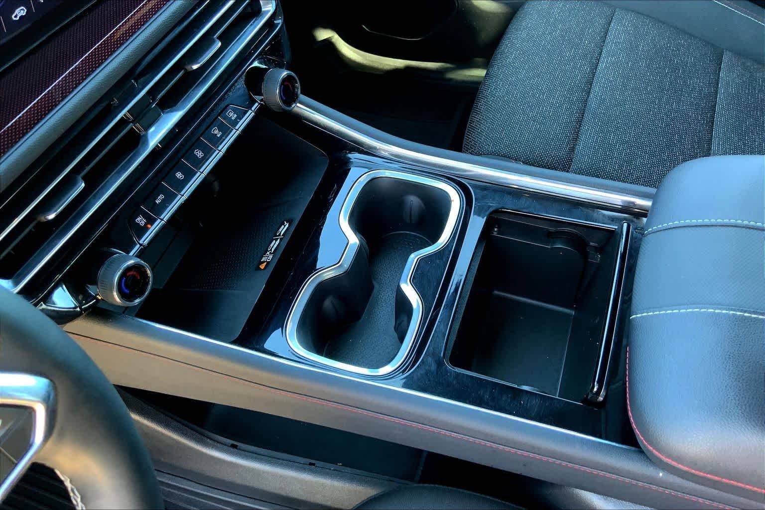 2024 Chevrolet Traverse Z71 - Photo 17